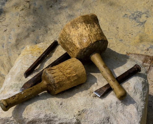 hero-background-kEjnzOIZ